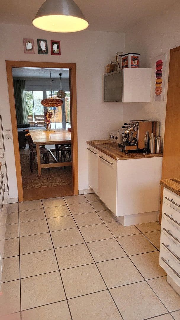 Predaj domu 120 m², pozemek 135 m², Erlangen, Bavorsko Predaj domu 120 m², pozemek 135 m², Erlangen, Bavorsko
