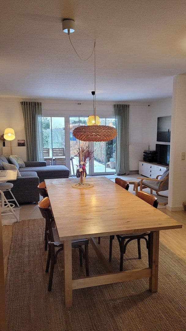 Predaj domu 120 m², pozemek 135 m², Erlangen, Bavorsko Predaj domu 120 m², pozemek 135 m², Erlangen, Bavorsko