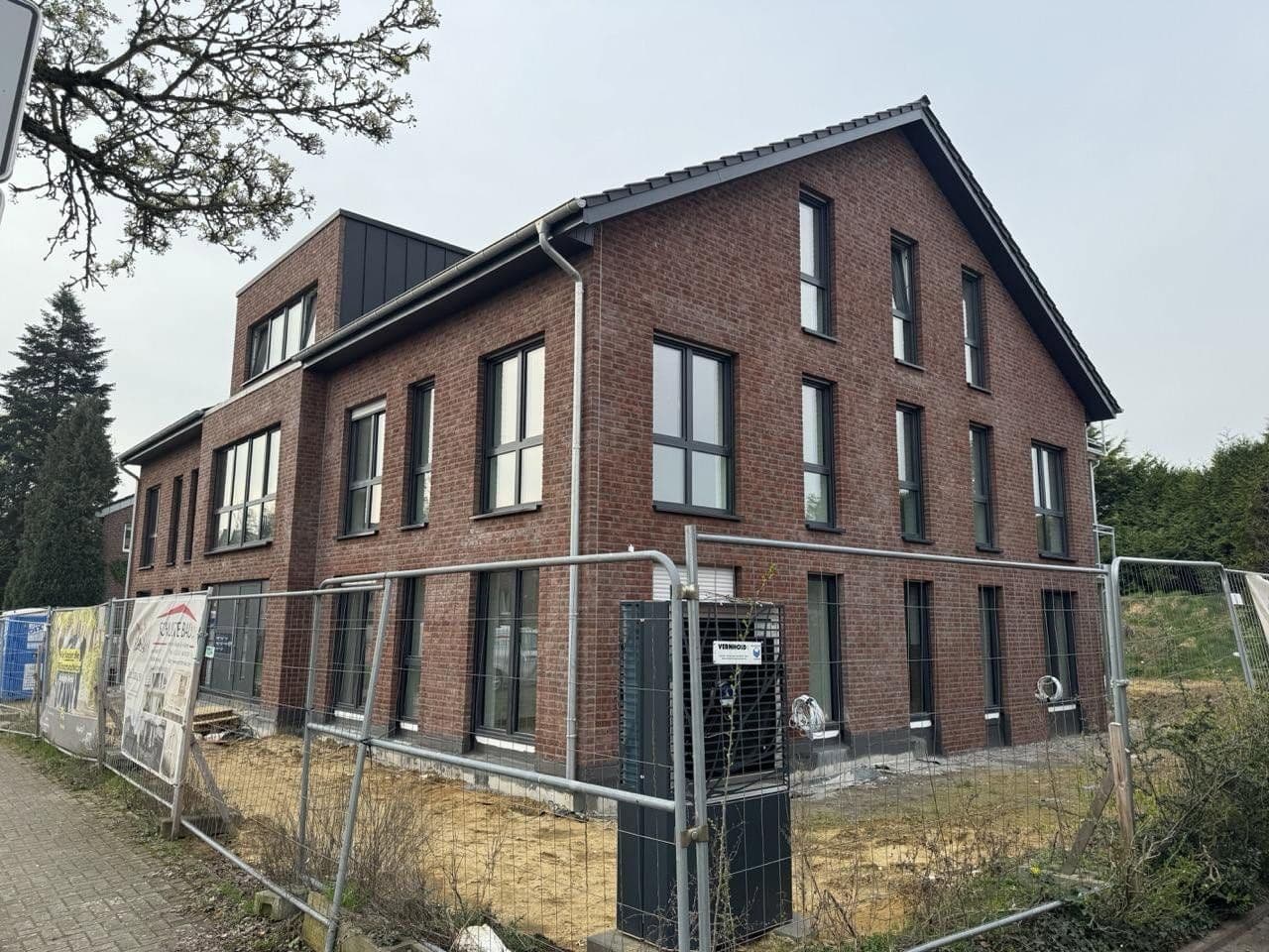 Prenájom bytu 3-izbový 84 m², Olfener Weg 3, Dülmen, Severné Porýnie - Westfálsko Prenájom bytu 3-izbový 84 m², Olfener Weg 3, Dülmen, Severné Porýnie - Westfálsko