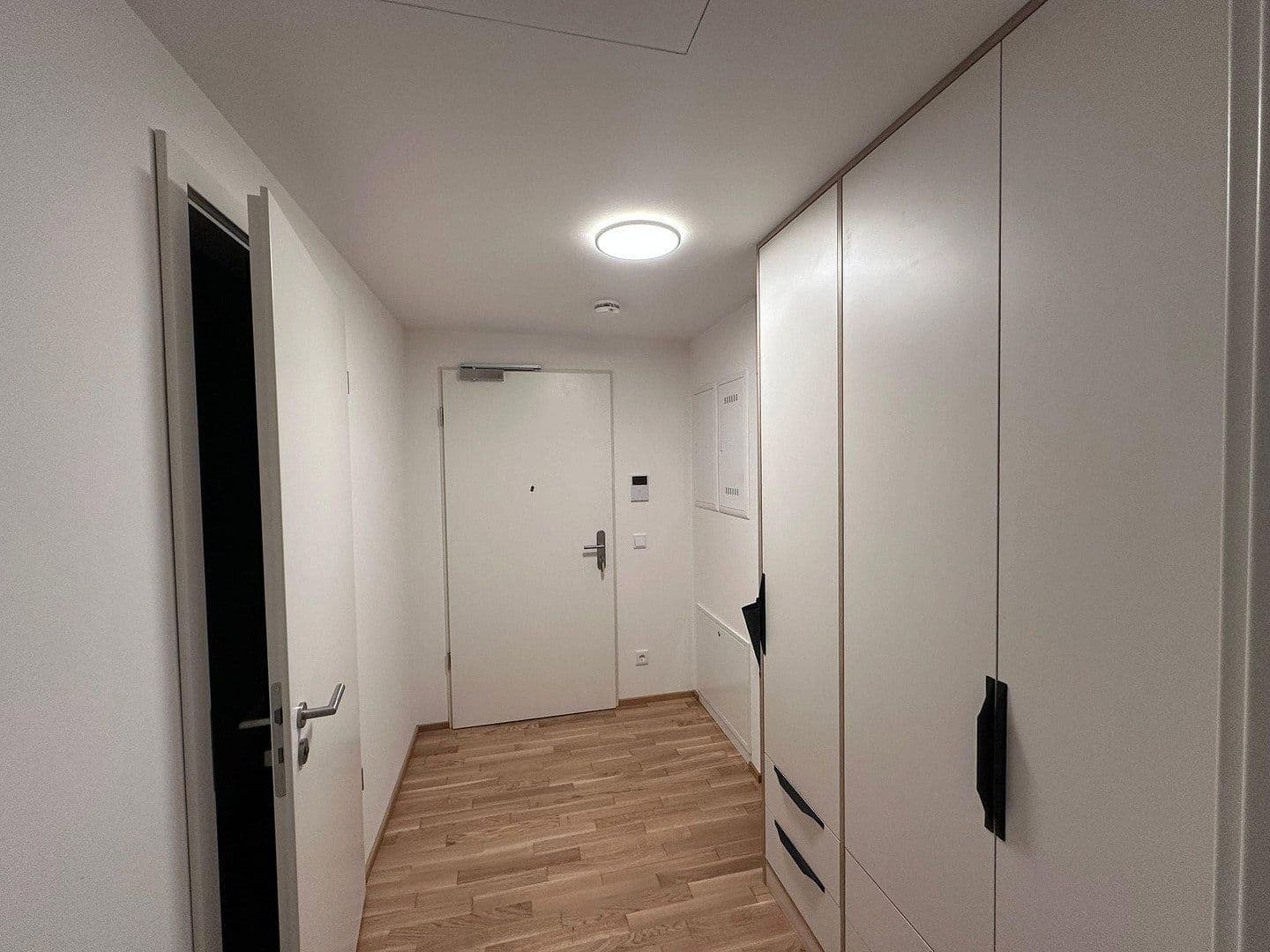 Prenájom bytu 1-izbový 40 m², Leipziger Straße 35A, Dresden, Sasko Prenájom bytu 1-izbový 40 m², Leipziger Straße 35A, Dresden, Sasko