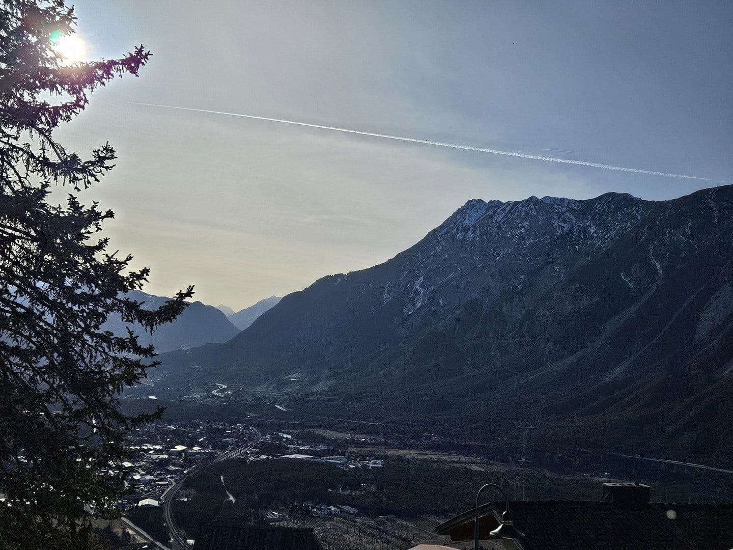 Prenájom bytu 3-izbový 101 m², Haiming, Tirolsko Prenájom bytu 3-izbový 101 m², Haiming, Tirolsko