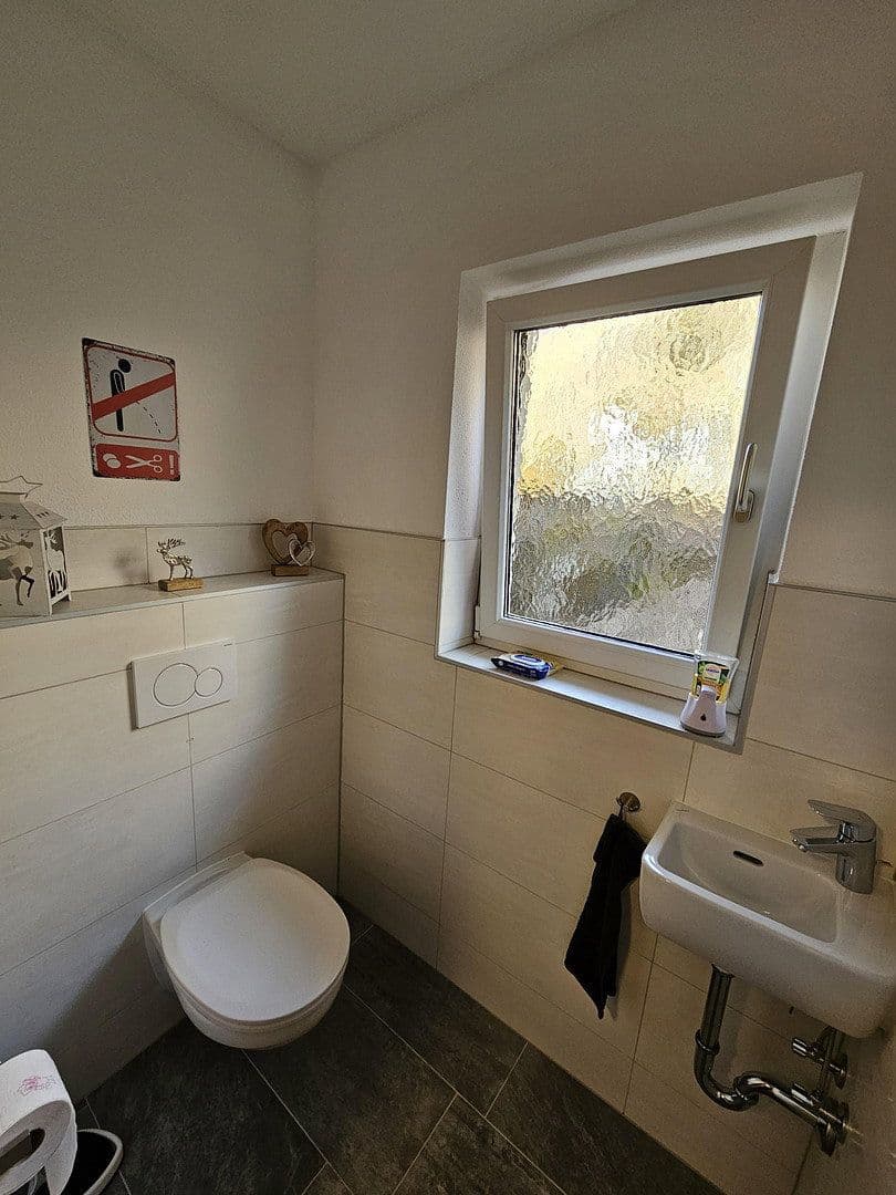 Prenájom bytu 3-izbový 101 m², Haiming, Tirolsko Prenájom bytu 3-izbový 101 m², Haiming, Tirolsko