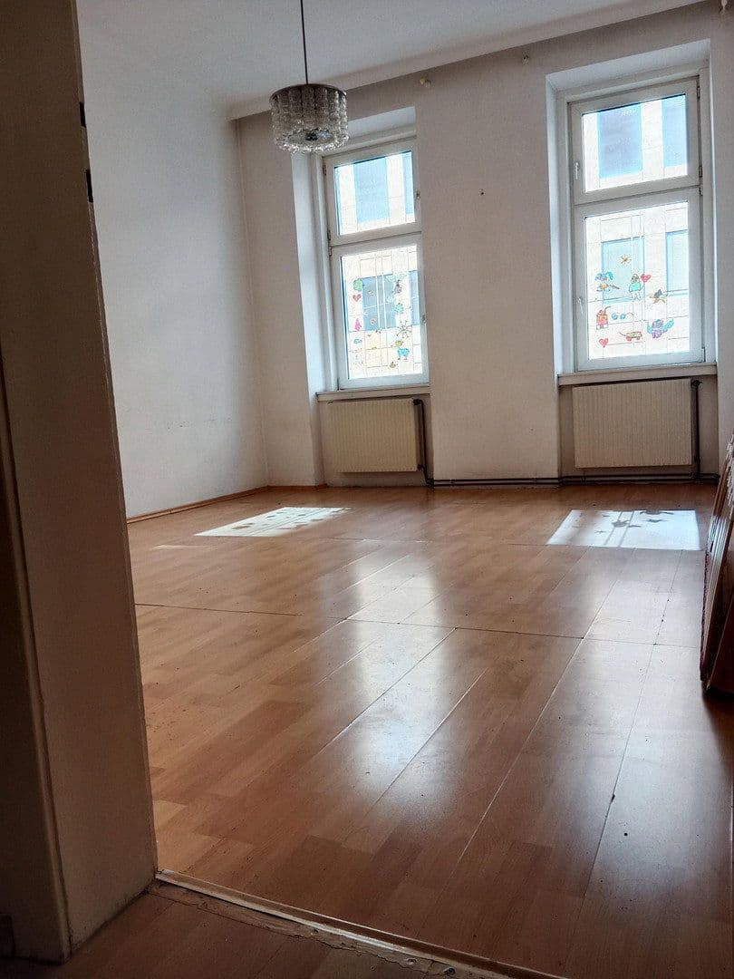 Prenájom bytu 3-izbový 70 m², Erlachgasse 99, Wien, Viedeň Prenájom bytu 3-izbový 70 m², Erlachgasse 99, Wien, Viedeň