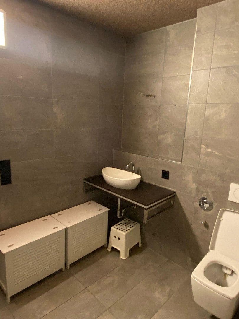 Predaj bytu 4-izbový 110 m², Holzelfingerstraße 13, Lichtenstein, Bádensko-Wurttembersko Predaj bytu 4-izbový 110 m², Holzelfingerstraße 13, Lichtenstein, Bádensko-Wurttembersko