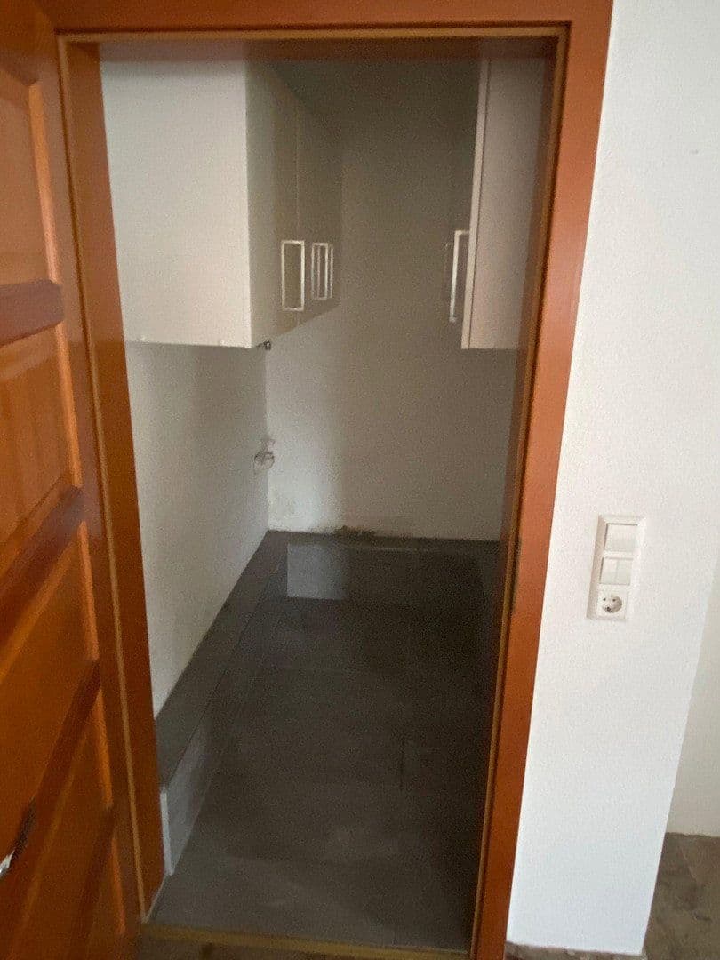 Predaj bytu 4-izbový 110 m², Holzelfingerstraße 13, Lichtenstein, Bádensko-Wurttembersko Predaj bytu 4-izbový 110 m², Holzelfingerstraße 13, Lichtenstein, Bádensko-Wurttembersko