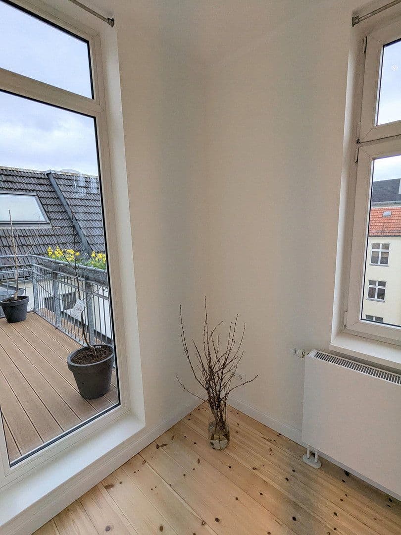 Predaj bytu 4-izbový 124 m², Liselotte-Hermann-Str. 5, Berlin, Berlín Predaj bytu 4-izbový 124 m², Liselotte-Hermann-Str. 5, Berlin, Berlín