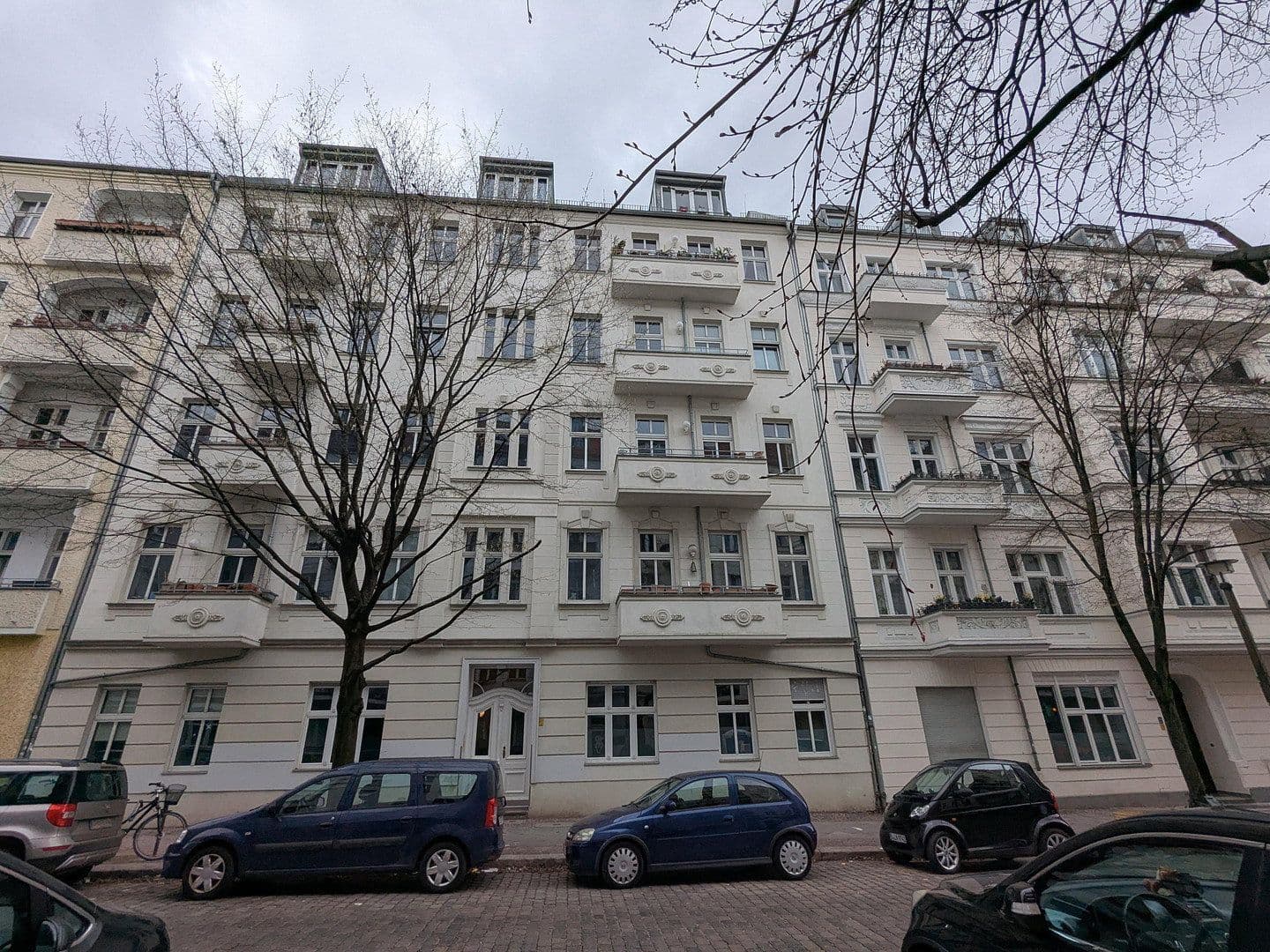 Predaj bytu 4-izbový 124 m², Liselotte-Hermann-Str. 5, Berlin, Berlín Predaj bytu 4-izbový 124 m², Liselotte-Hermann-Str. 5, Berlin, Berlín