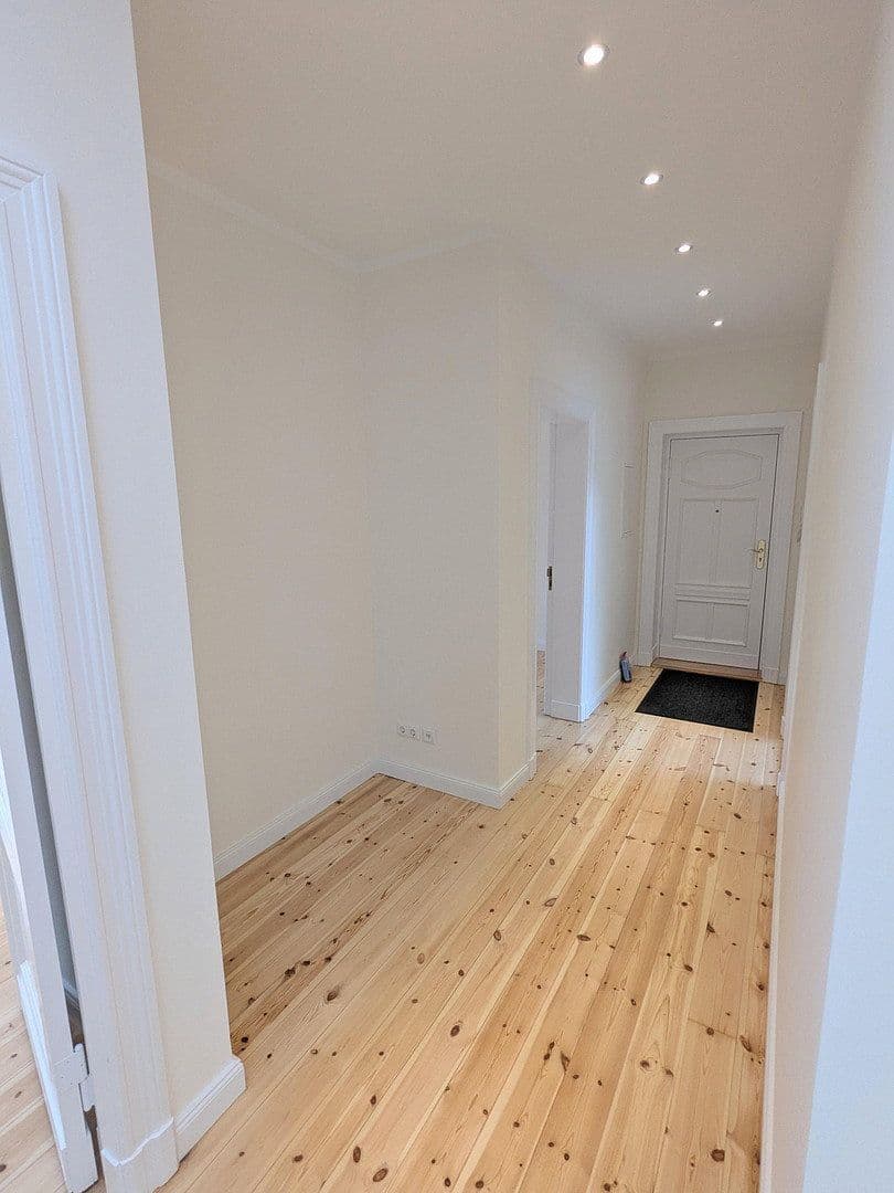 Predaj bytu 4-izbový 124 m², Liselotte-Hermann-Str. 5, Berlin, Berlín Predaj bytu 4-izbový 124 m², Liselotte-Hermann-Str. 5, Berlin, Berlín