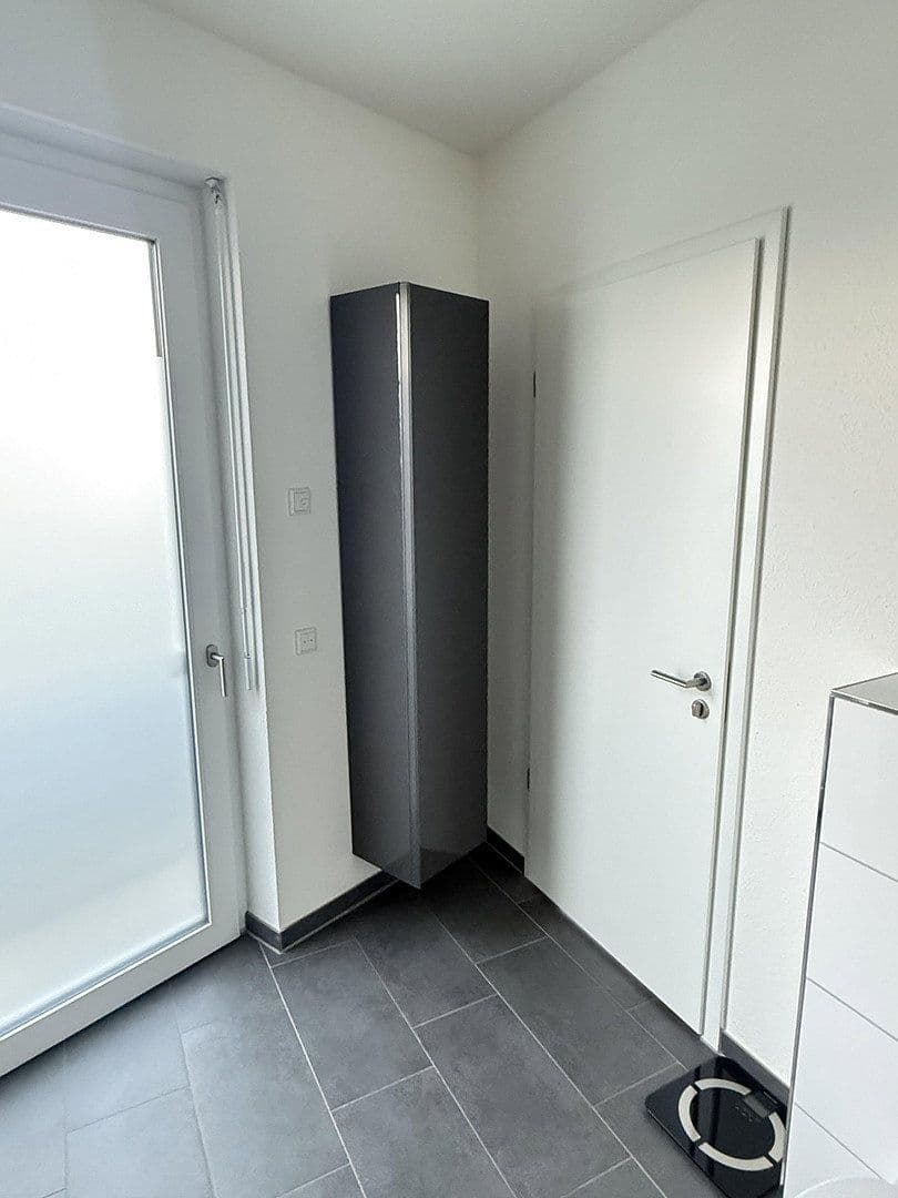 Prenájom bytu 2-izbový 76 m², Hermannshöhe 42a, Bochum, Severné Porýnie - Westfálsko Prenájom bytu 2-izbový 76 m², Hermannshöhe 42a, Bochum, Severné Porýnie - Westfálsko