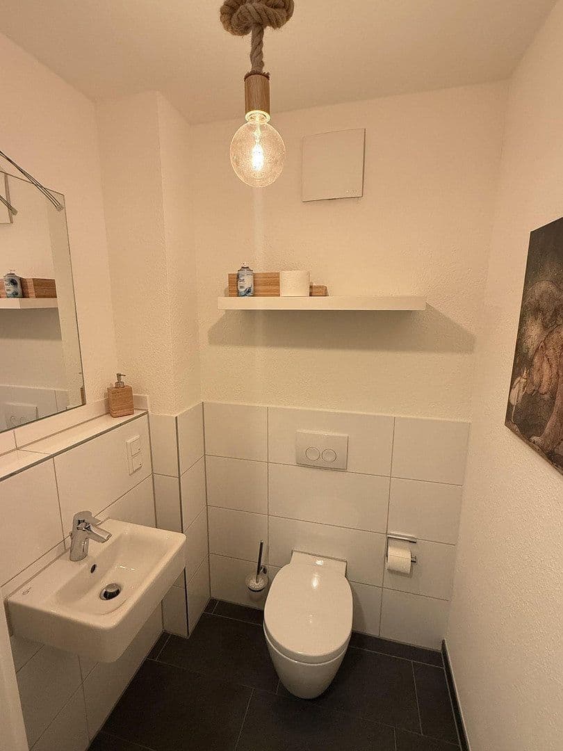 Prenájom bytu 2-izbový 76 m², Hermannshöhe 42a, Bochum, Severné Porýnie - Westfálsko Prenájom bytu 2-izbový 76 m², Hermannshöhe 42a, Bochum, Severné Porýnie - Westfálsko