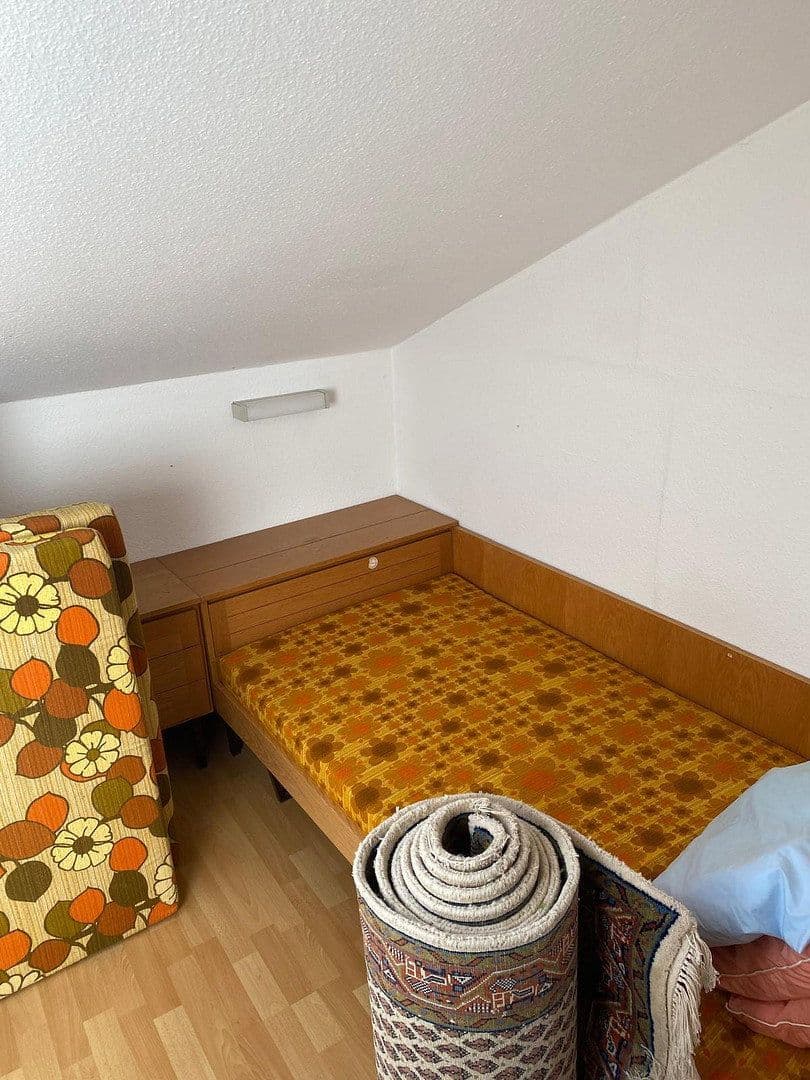 Prenájom bytu 2-izbový 85 m², Feldbergstr. 1, Keltern, Bádensko-Wurttembersko Prenájom bytu 2-izbový 85 m², Feldbergstr. 1, Keltern, Bádensko-Wurttembersko