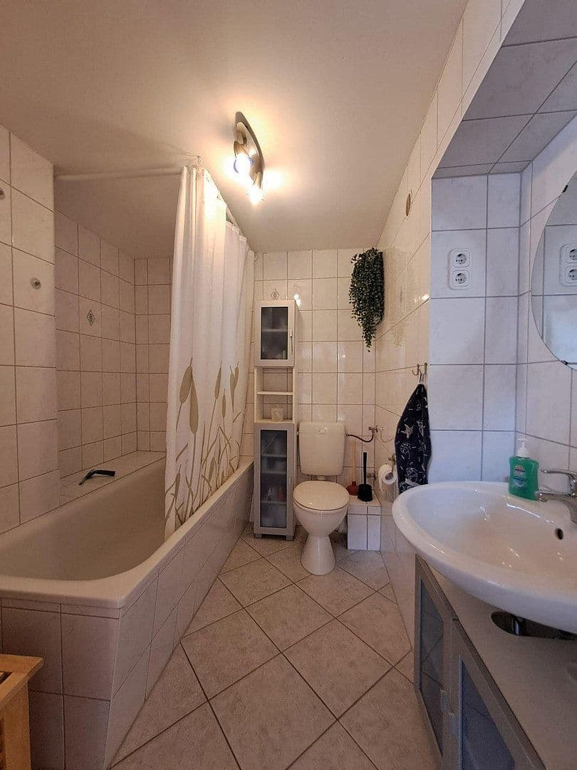 Predaj bytu 1-izbový 77 m², Junkerstr. 58, Aachen, Severné Porýnie - Westfálsko Predaj bytu 1-izbový 77 m², Junkerstr. 58, Aachen, Severné Porýnie - Westfálsko
