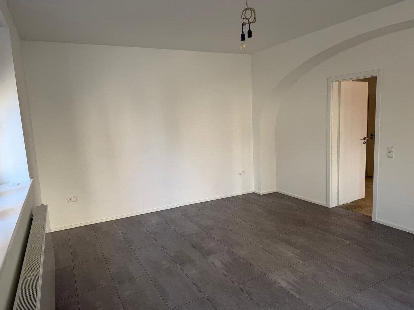Prenájom bytu 2-izbový 69 m², Schickhardtstr. 47, Stuttgart, Bádensko-Wurttembersko Prenájom bytu 2-izbový 69 m², Schickhardtstr. 47, Stuttgart, Bádensko-Wurttembersko