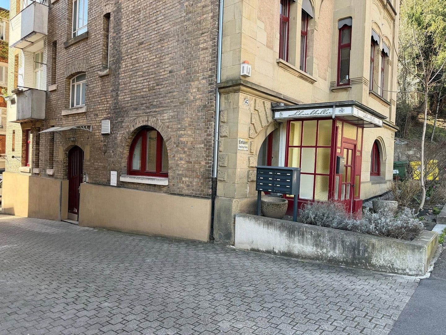 Prenájom bytu 2-izbový 69 m², Schickhardtstr. 47, Stuttgart, Bádensko-Wurttembersko Prenájom bytu 2-izbový 69 m², Schickhardtstr. 47, Stuttgart, Bádensko-Wurttembersko
