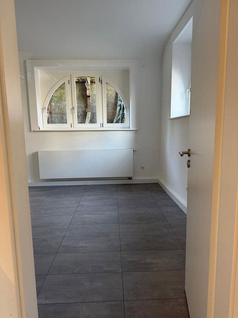 Prenájom bytu 2-izbový 69 m², Schickhardtstr. 47, Stuttgart, Bádensko-Wurttembersko Prenájom bytu 2-izbový 69 m², Schickhardtstr. 47, Stuttgart, Bádensko-Wurttembersko