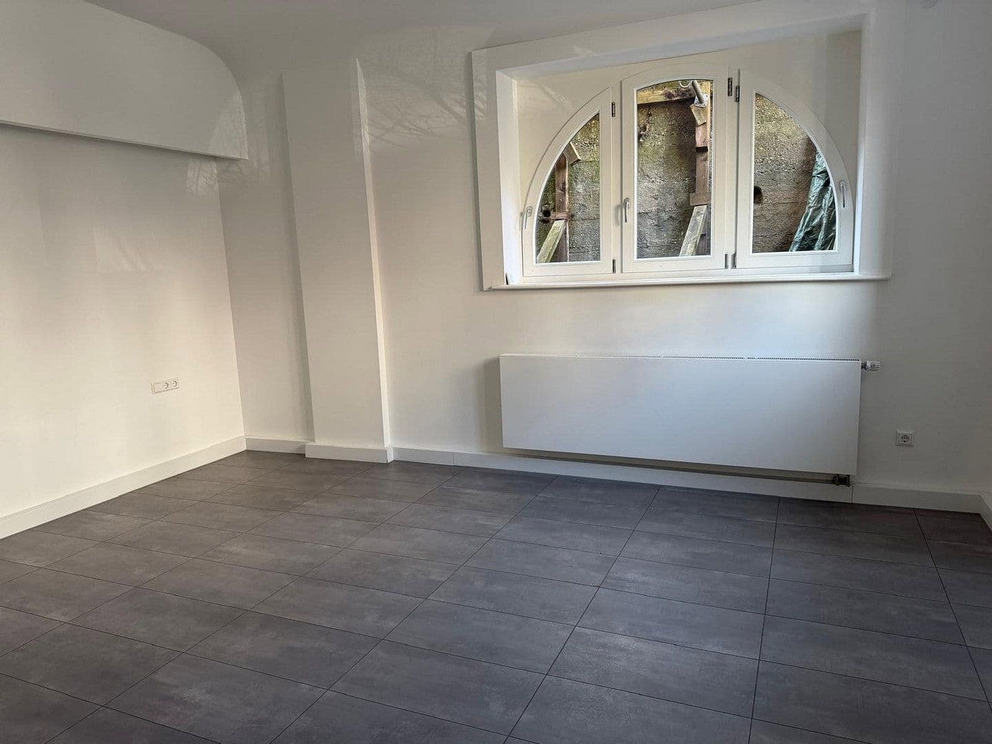 Prenájom bytu 2-izbový 69 m², Schickhardtstr. 47, Stuttgart, Bádensko-Wurttembersko Prenájom bytu 2-izbový 69 m², Schickhardtstr. 47, Stuttgart, Bádensko-Wurttembersko