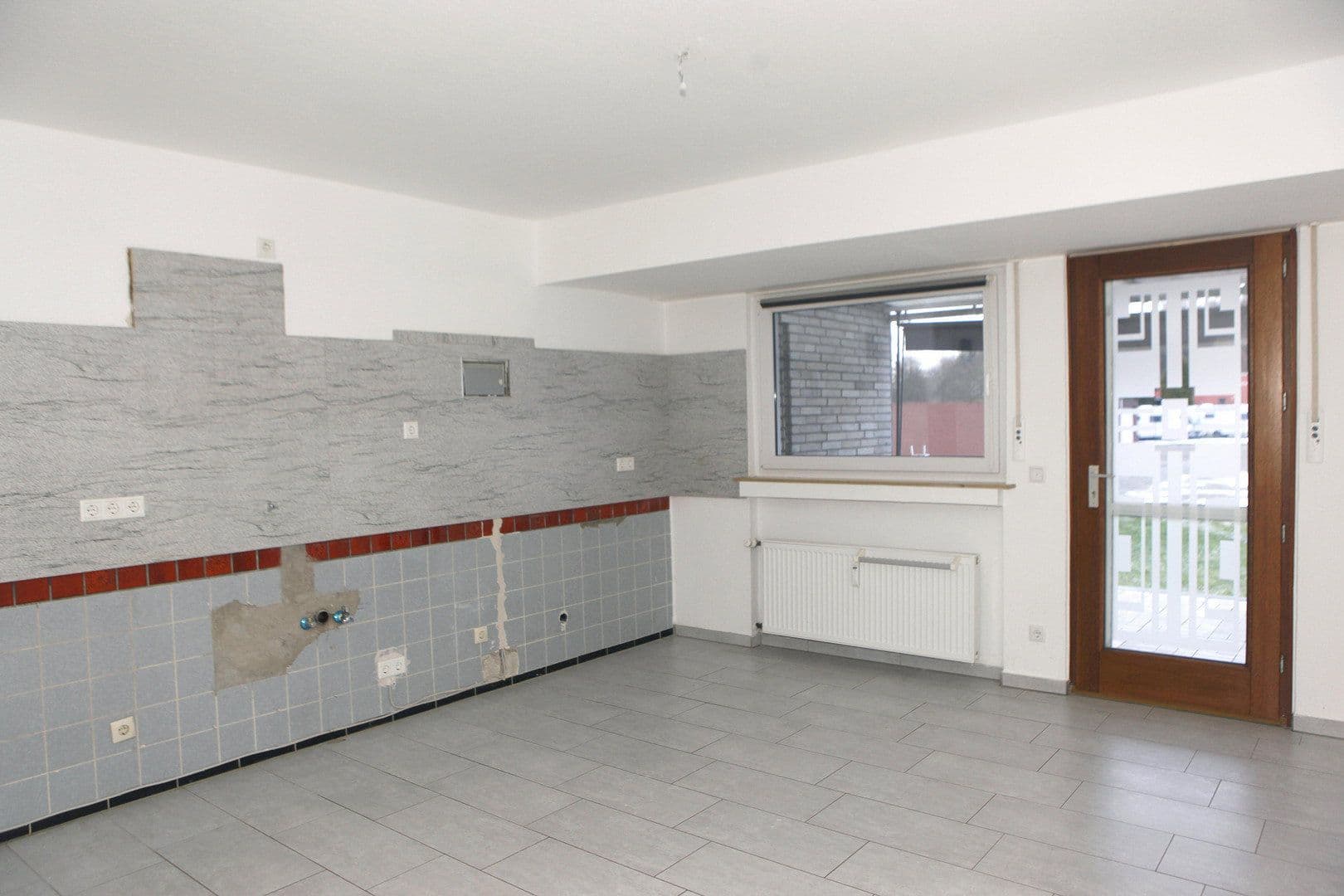 Prenájom bytu 3-izbový 105 m², Franzstr. 13, Gladbeck, Severné Porýnie - Westfálsko Prenájom bytu 3-izbový 105 m², Franzstr. 13, Gladbeck, Severné Porýnie - Westfálsko