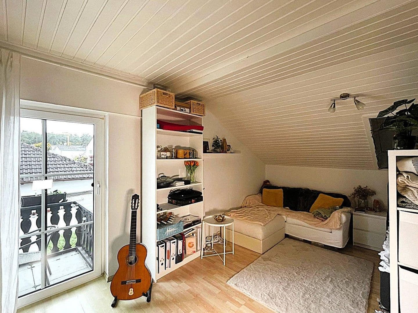 Predaj domu 300 m², pozemek 652 m², Dietzenbach, Hesensko Predaj domu 300 m², pozemek 652 m², Dietzenbach, Hesensko