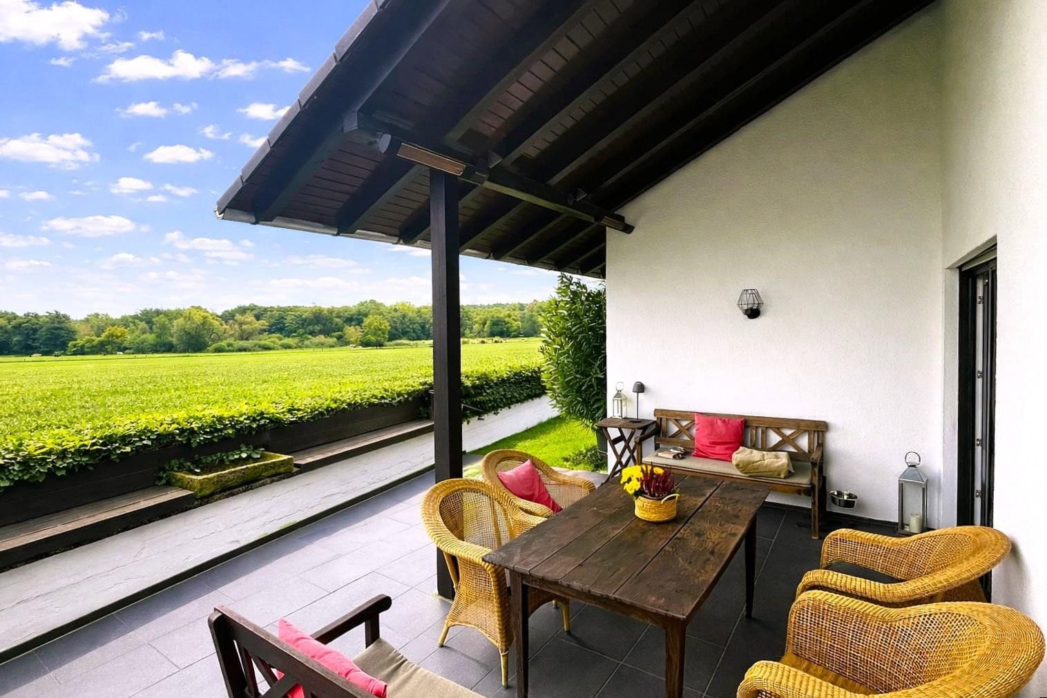 Predaj domu 300 m², pozemek 652 m², Dietzenbach, Hesensko Predaj domu 300 m², pozemek 652 m², Dietzenbach, Hesensko