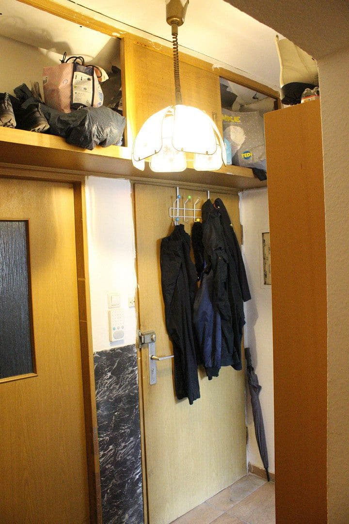 Prenájom bytu 2-izbový 50 m², Mainstraße 4, Frankfurt, Hesensko Prenájom bytu 2-izbový 50 m², Mainstraße 4, Frankfurt, Hesensko