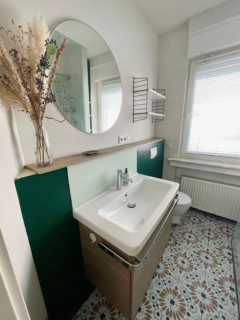 Predaj domu 199 m², pozemek 770 m², Luxemburger Str. 308, Hürth, Severné Porýnie - Westfálsko Predaj domu 199 m², pozemek 770 m², Luxemburger Str. 308, Hürth, Severné Porýnie - Westfálsko