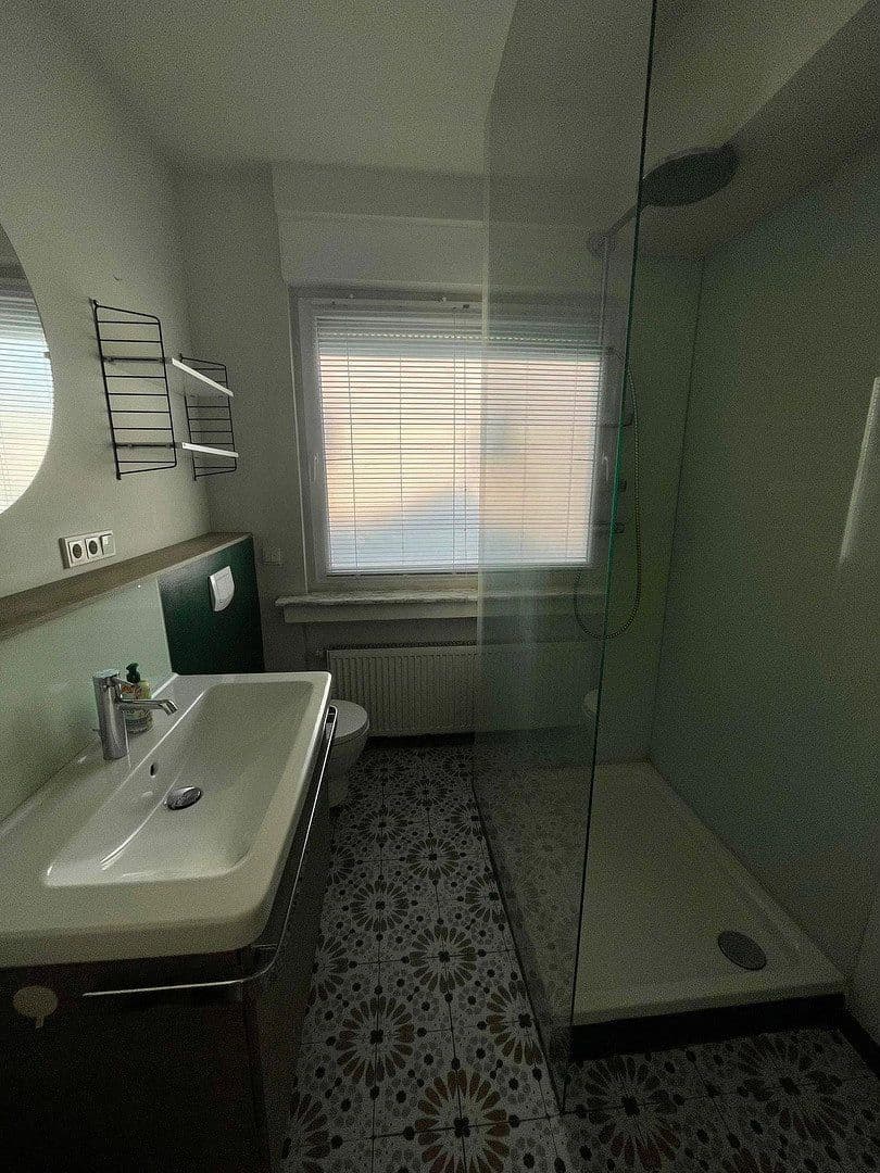 Predaj domu 199 m², pozemek 770 m², Luxemburger Str. 308, Hürth, Severné Porýnie - Westfálsko Predaj domu 199 m², pozemek 770 m², Luxemburger Str. 308, Hürth, Severné Porýnie - Westfálsko