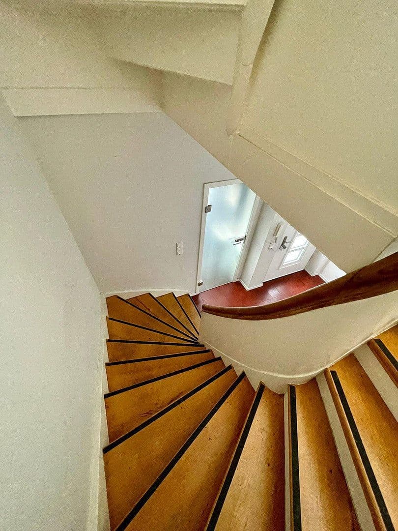 Predaj domu 199 m², pozemek 770 m², Luxemburger Str. 308, Hürth, Severné Porýnie - Westfálsko Predaj domu 199 m², pozemek 770 m², Luxemburger Str. 308, Hürth, Severné Porýnie - Westfálsko