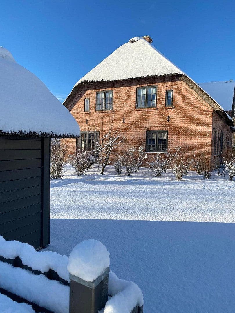 Predaj domu 127 m², pozemek 866 m², Triibergem 55b, Utersum, Šlezvicko-Holštajnsko Predaj domu 127 m², pozemek 866 m², Triibergem 55b, Utersum, Šlezvicko-Holštajnsko