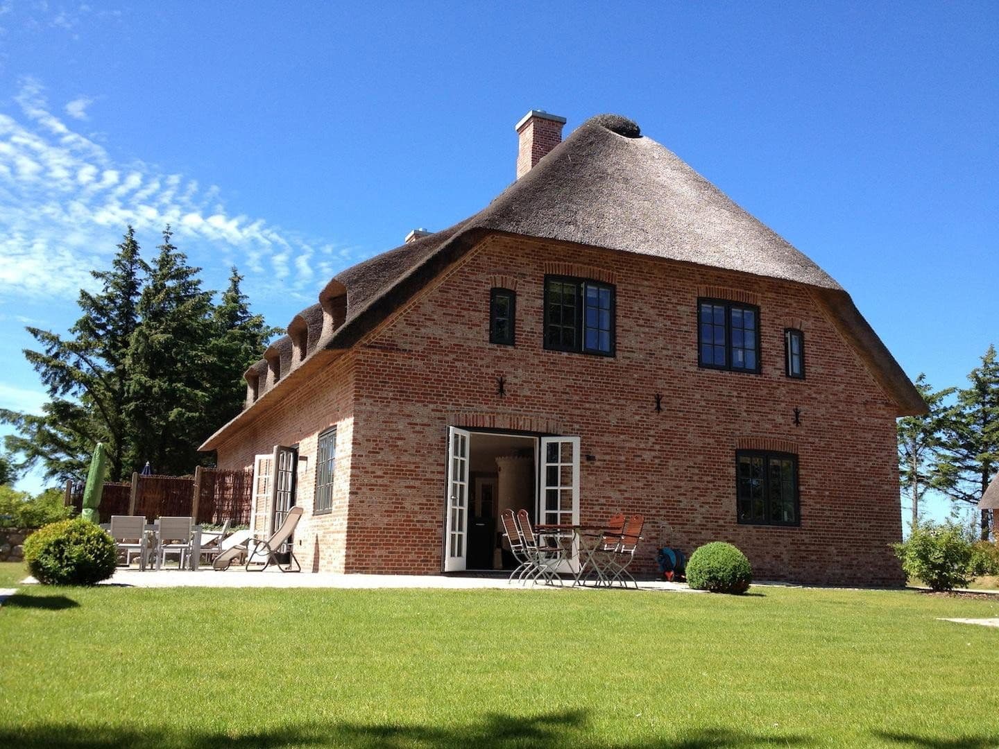 Predaj domu 127 m², pozemek 866 m², Triibergem 55b, Utersum, Šlezvicko-Holštajnsko Predaj domu 127 m², pozemek 866 m², Triibergem 55b, Utersum, Šlezvicko-Holštajnsko