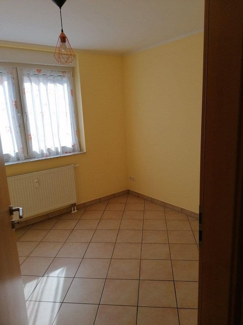 Prenájom bytu 2-izbový 48 m², Bad Kreuznach, Porýnie-Falcko Prenájom bytu 2-izbový 48 m², Bad Kreuznach, Porýnie-Falcko