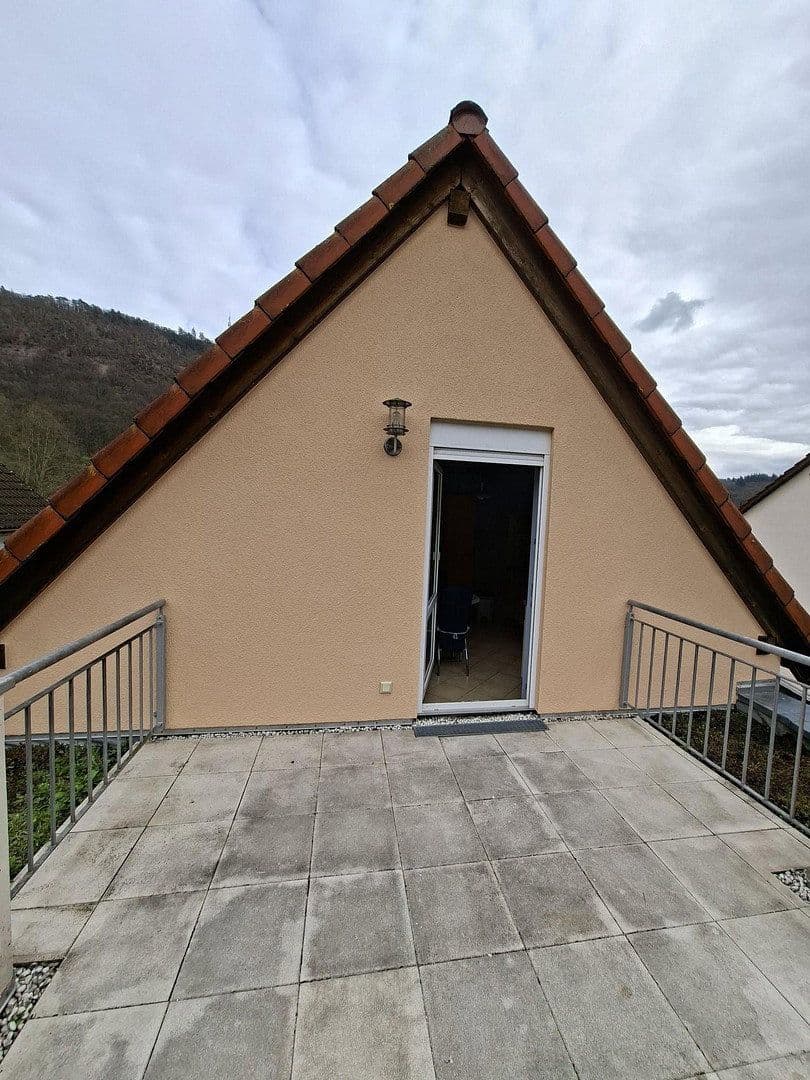 Prenájom bytu 2-izbový 48 m², Bad Kreuznach, Porýnie-Falcko Prenájom bytu 2-izbový 48 m², Bad Kreuznach, Porýnie-Falcko