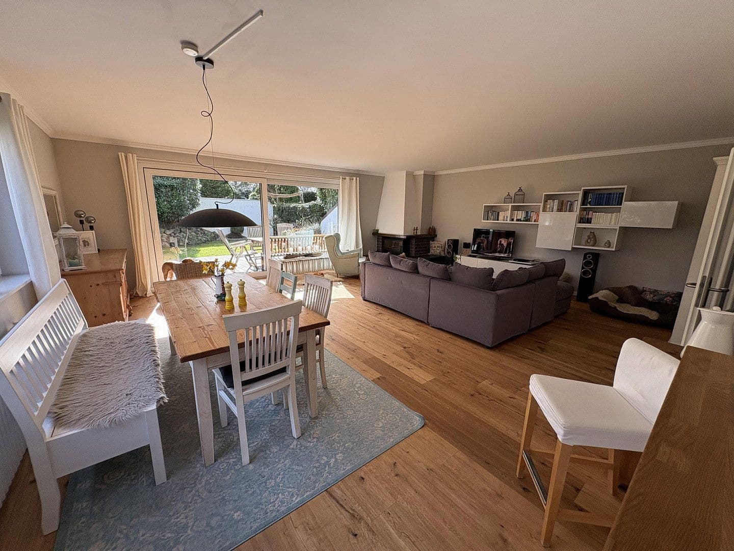 Predaj domu 177 m², pozemek 501 m², Hamburg, Hamburg Predaj domu 177 m², pozemek 501 m², Hamburg, Hamburg