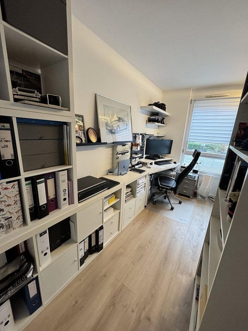 Predaj domu 142 m², pozemek 179 m², Alleestraße 85, Flörsheim, Hesensko Predaj domu 142 m², pozemek 179 m², Alleestraße 85, Flörsheim, Hesensko