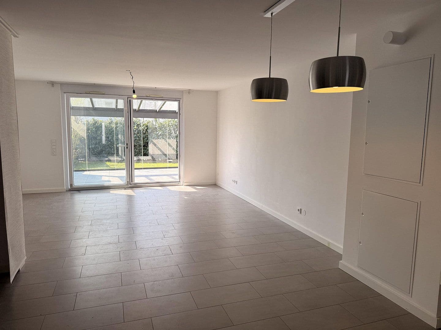 Predaj domu 142 m², pozemek 179 m², Alleestraße 85, Flörsheim, Hesensko Predaj domu 142 m², pozemek 179 m², Alleestraße 85, Flörsheim, Hesensko