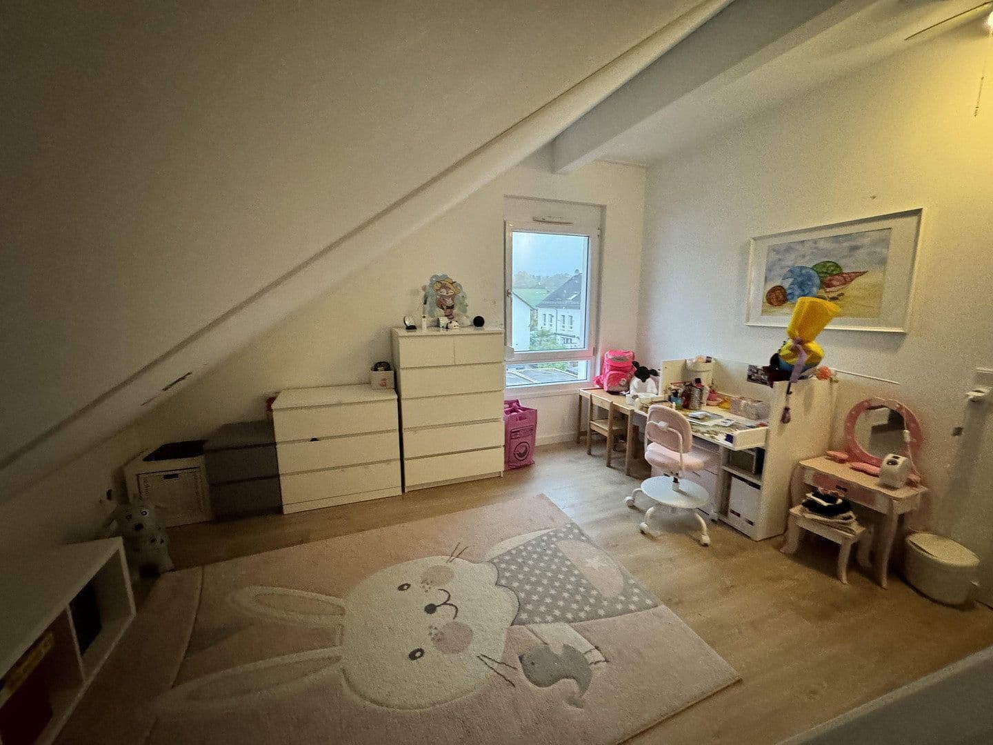 Predaj domu 142 m², pozemek 179 m², Alleestraße 85, Flörsheim, Hesensko Predaj domu 142 m², pozemek 179 m², Alleestraße 85, Flörsheim, Hesensko