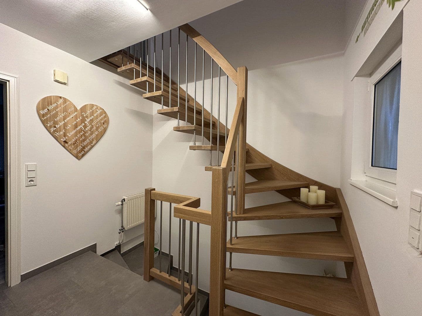 Predaj domu 126 m², pozemek 471 m², Freising, Bavorsko Predaj domu 126 m², pozemek 471 m², Freising, Bavorsko