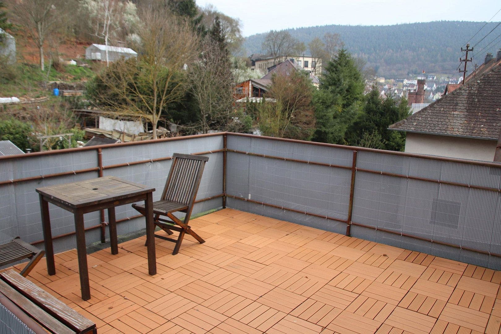 Predaj domu 140 m², pozemek 310 m², Lambrecht, Porýnie-Falcko Predaj domu 140 m², pozemek 310 m², Lambrecht, Porýnie-Falcko