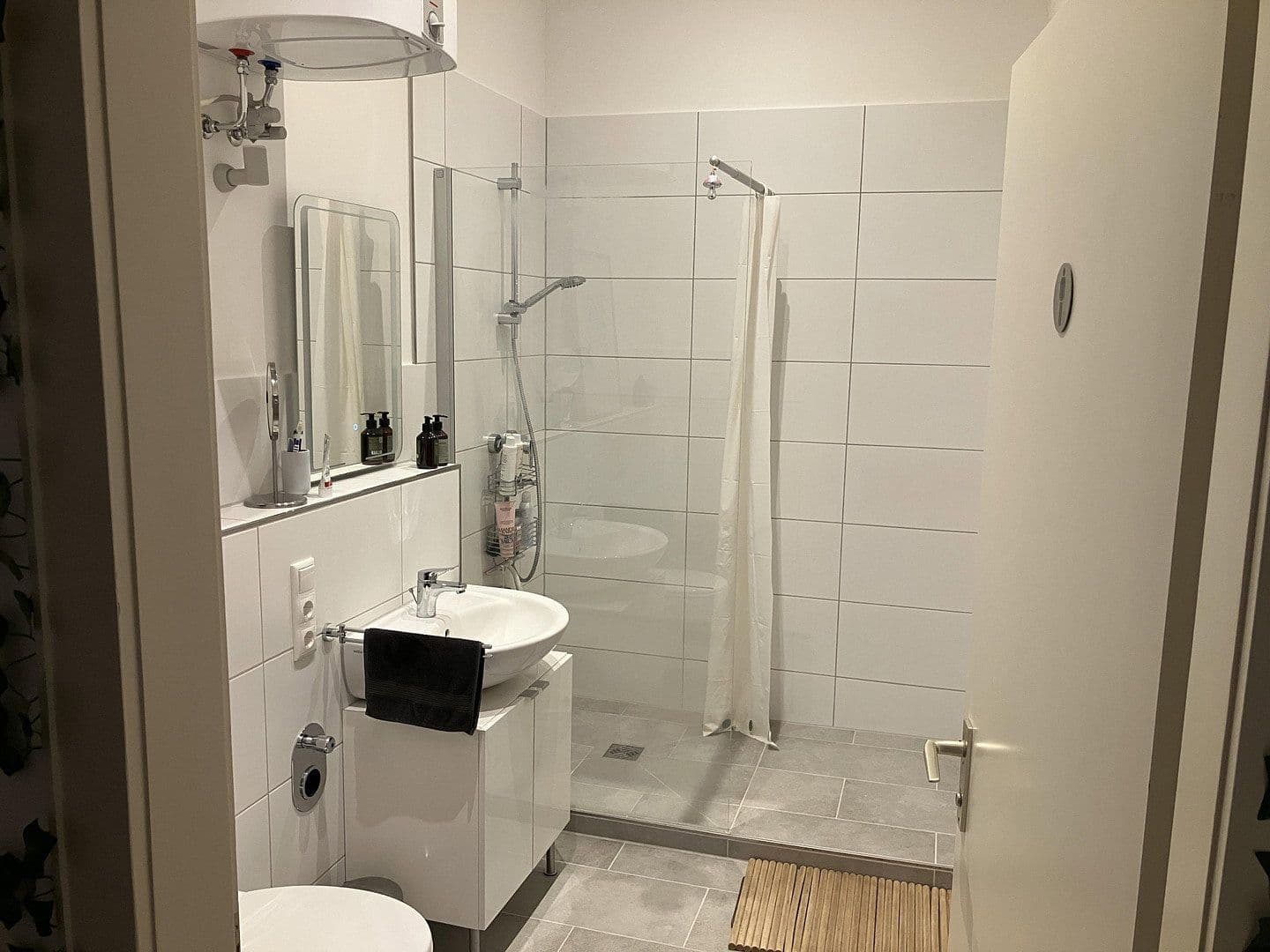 Prenájom bytu 1-izbový 56 m², Stephanienstr. 42 - 44, Karslruhe, Bádensko-Wurttembersko Prenájom bytu 1-izbový 56 m², Stephanienstr. 42 - 44, Karslruhe, Bádensko-Wurttembersko