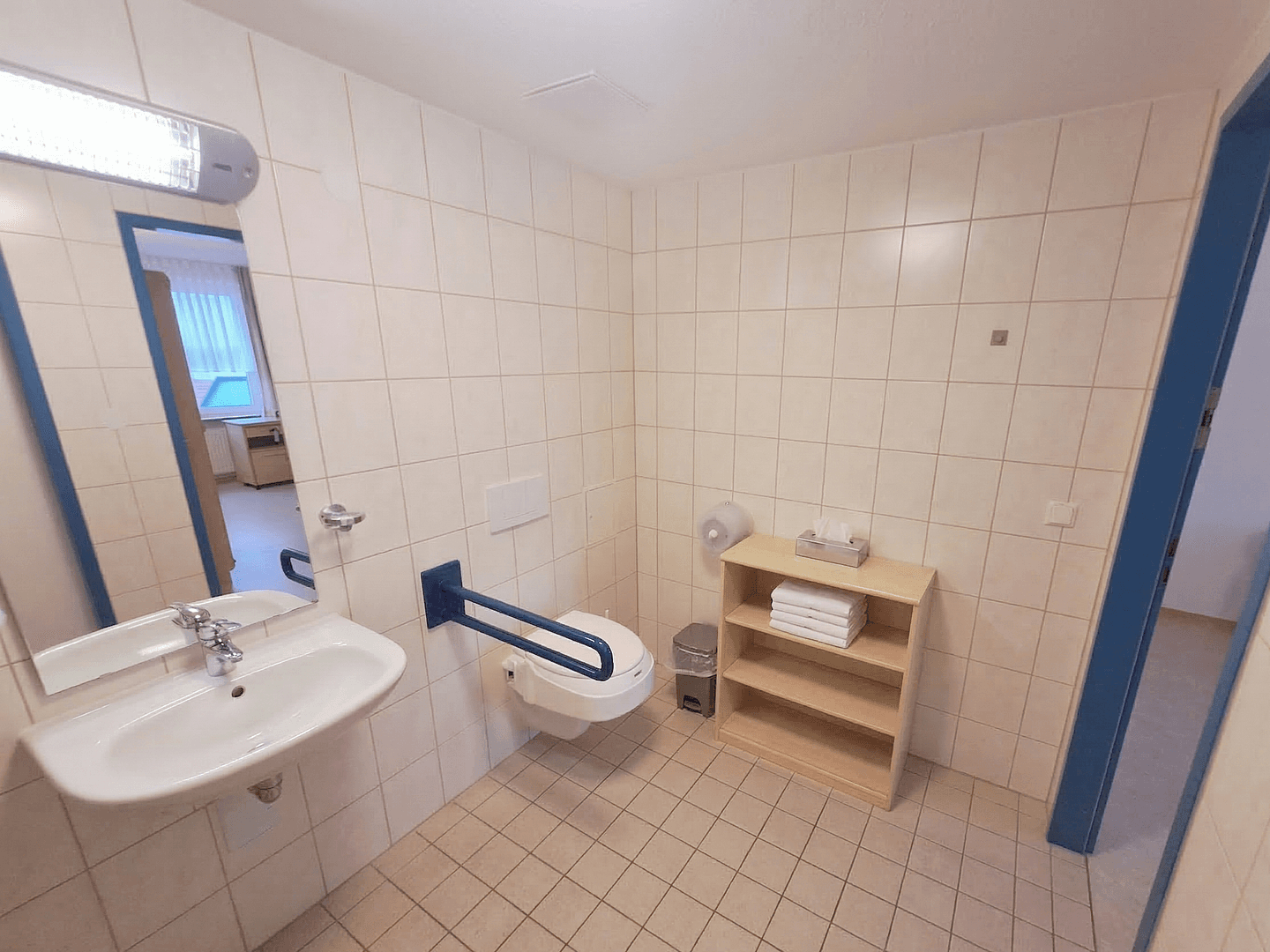 Prenájom bytu 33 m², Äußere Leipziger Straße 23a, Schkeuditz, Sasko Prenájom bytu 33 m², Äußere Leipziger Straße 23a, Schkeuditz, Sasko