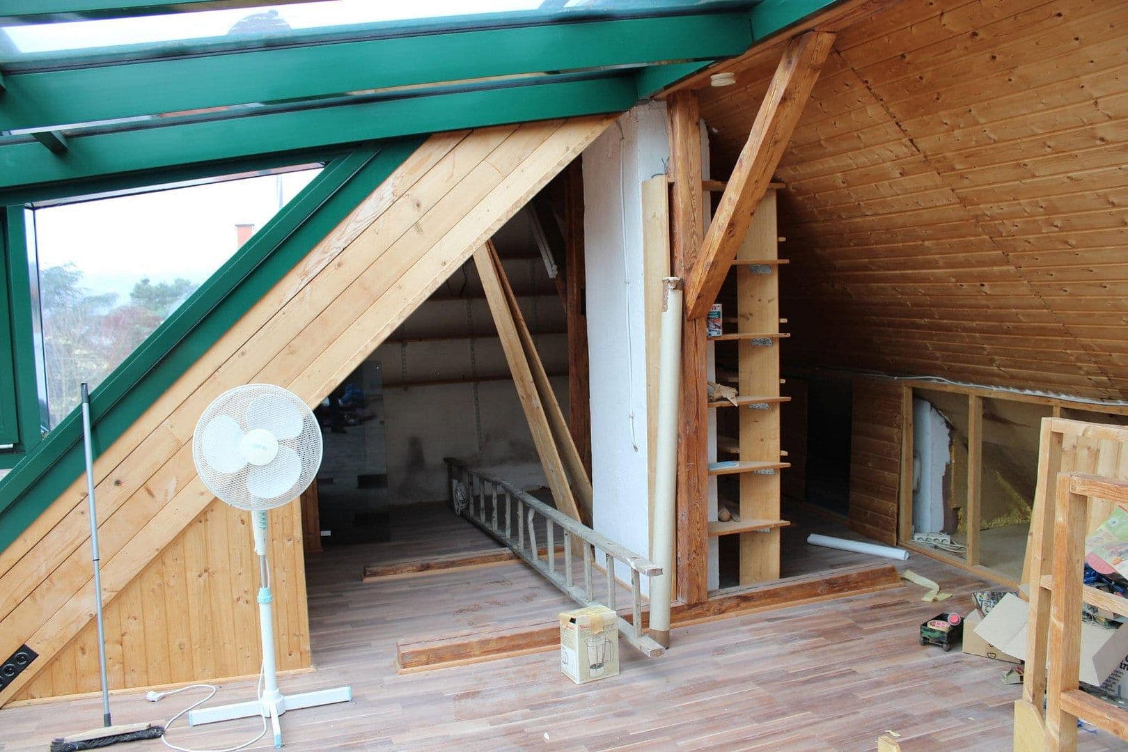 Prenájom bytu 4-izbový 120 m², Gartenstraße 4, Homburg, Sársko Prenájom bytu 4-izbový 120 m², Gartenstraße 4, Homburg, Sársko