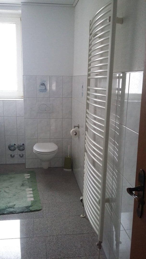 Prenájom bytu 4-izbový 80 m², Herford, Severné Porýnie - Westfálsko Prenájom bytu 4-izbový 80 m², Herford, Severné Porýnie - Westfálsko