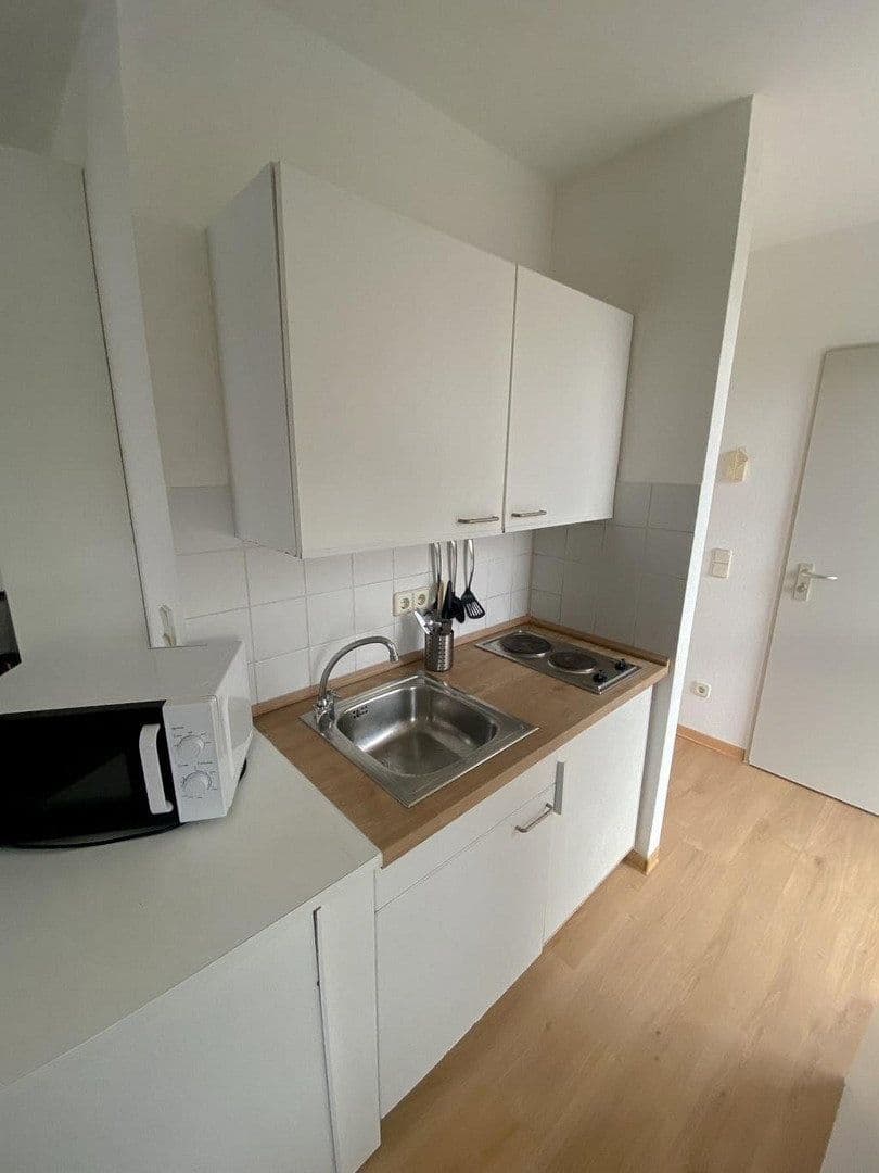 Prenájom bytu 1-izbový 20 m², Johann-Hösl-Str. 6, Regensburg, Bavorsko Prenájom bytu 1-izbový 20 m², Johann-Hösl-Str. 6, Regensburg, Bavorsko