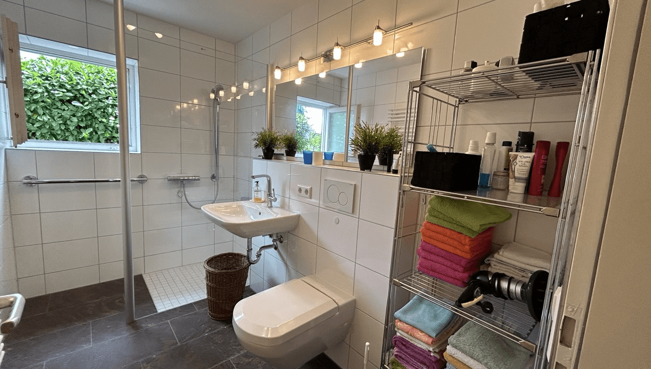 Predaj domu 272 m², pozemek 593 m², Lörrach, Bádensko-Wurttembersko Predaj domu 272 m², pozemek 593 m², Lörrach, Bádensko-Wurttembersko