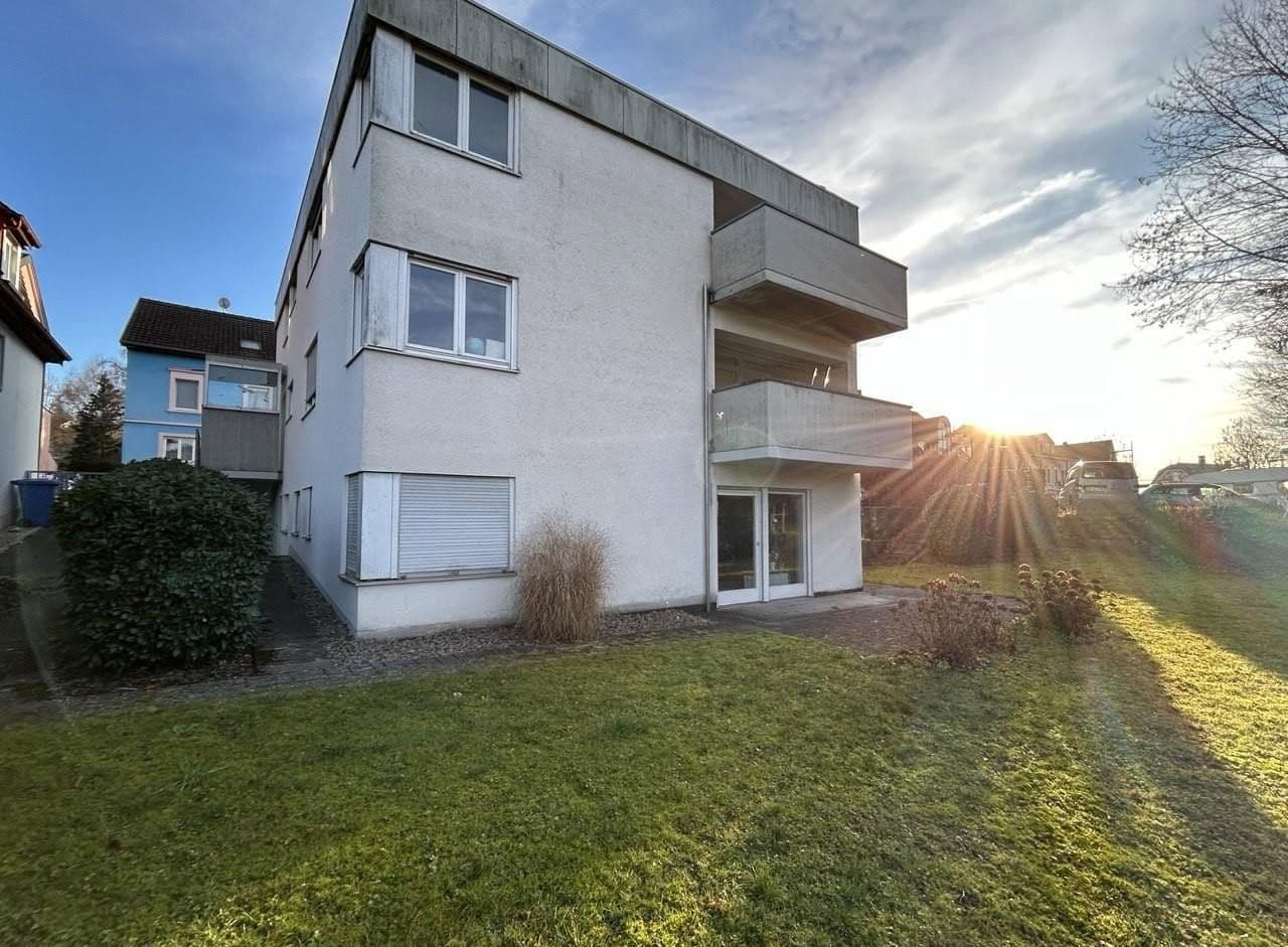 Predaj domu 272 m², pozemek 593 m², Lörrach, Bádensko-Wurttembersko Predaj domu 272 m², pozemek 593 m², Lörrach, Bádensko-Wurttembersko