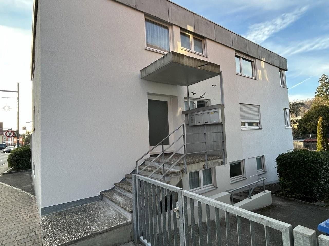 Predaj domu 272 m², pozemek 593 m², Lörrach, Bádensko-Wurttembersko Predaj domu 272 m², pozemek 593 m², Lörrach, Bádensko-Wurttembersko