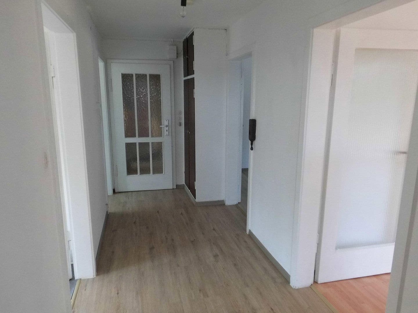 Prenájom bytu 3-izbový 67 m², Stuttgart, Bádensko-Wurttembersko Prenájom bytu 3-izbový 67 m², Stuttgart, Bádensko-Wurttembersko