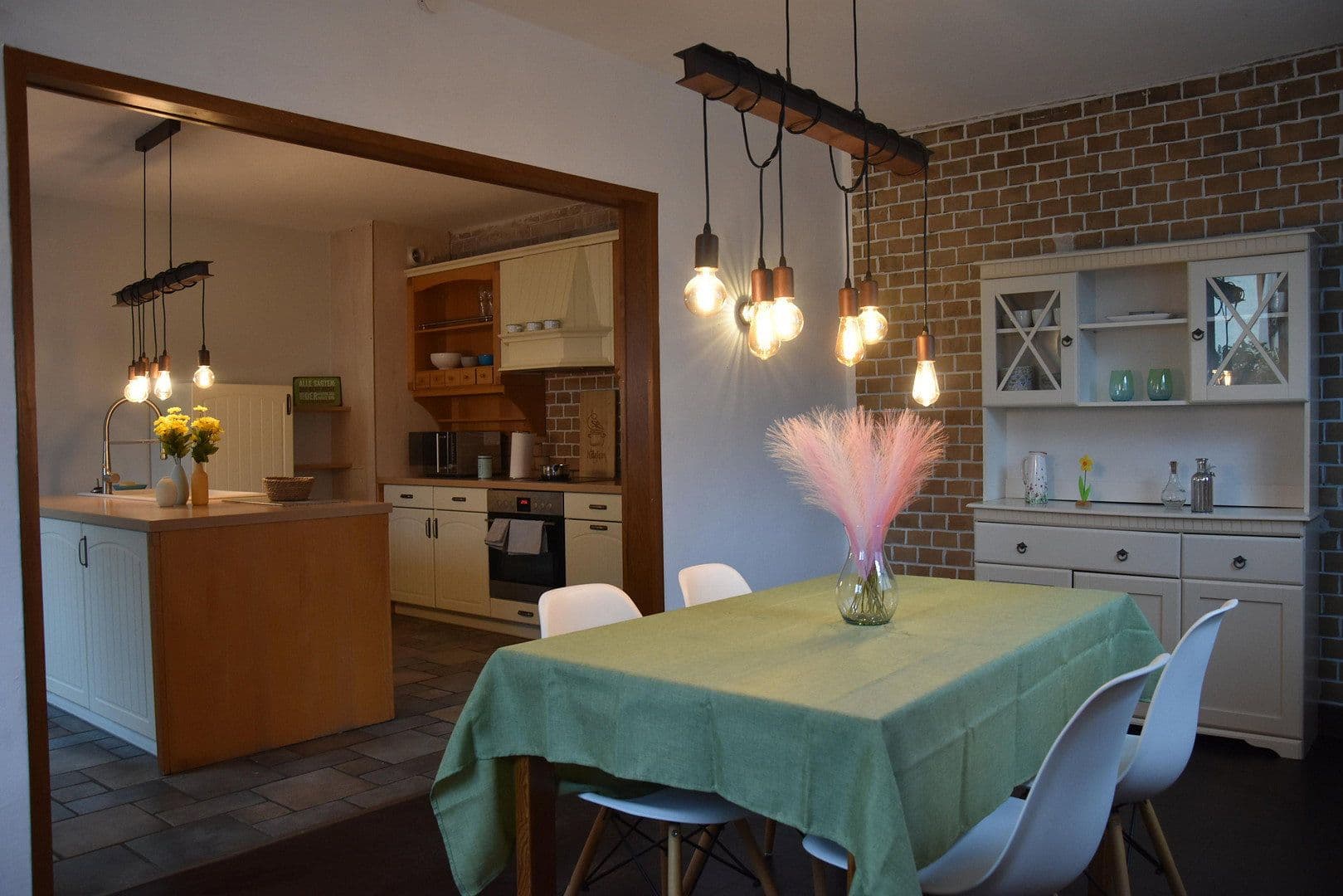 Predaj domu 152 m², pozemek 318 m², Offenbach, Hesensko Predaj domu 152 m², pozemek 318 m², Offenbach, Hesensko