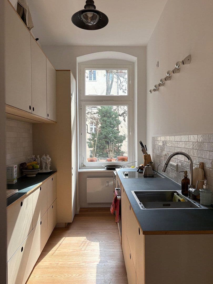 Predaj bytu 3-izbový 86 m², Berlin, Berlín Predaj bytu 3-izbový 86 m², Berlin, Berlín