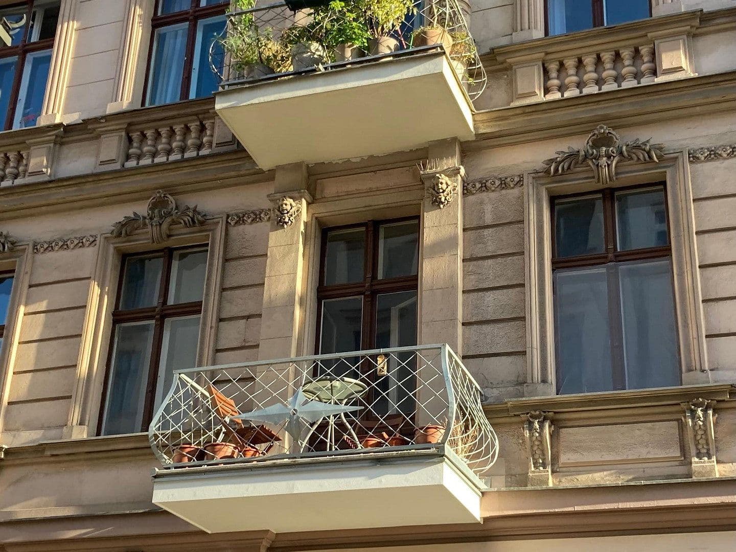 Predaj bytu 3-izbový 86 m², Berlin, Berlín Predaj bytu 3-izbový 86 m², Berlin, Berlín