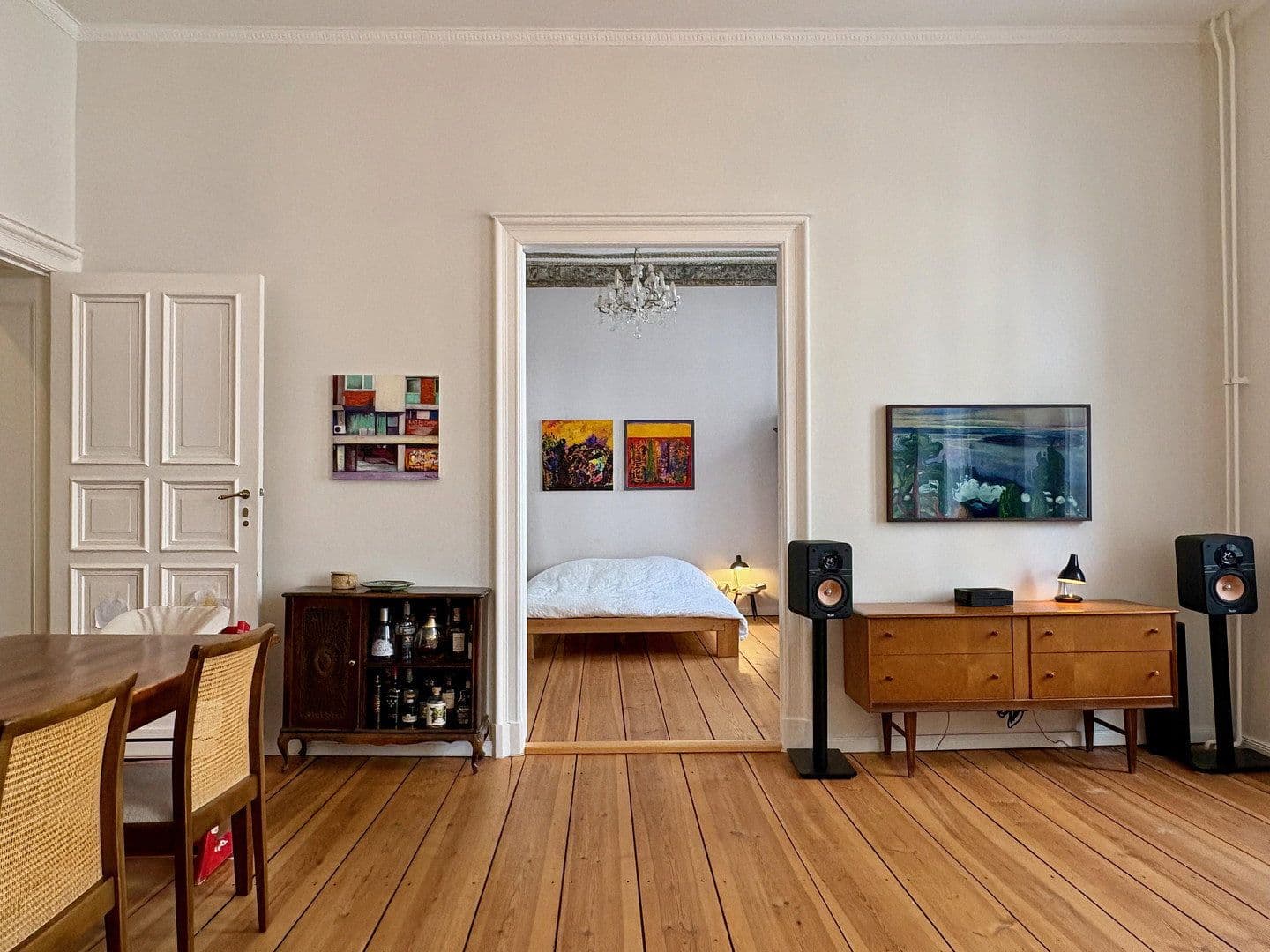 Predaj bytu 3-izbový 86 m², Berlin, Berlín Predaj bytu 3-izbový 86 m², Berlin, Berlín